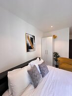 Peravi Suites at Embassy Gardens