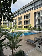 Peravi Suites at Embassy Gardens