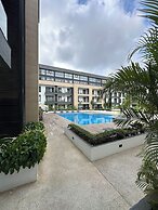 Peravi Suites at Embassy Gardens