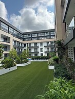 Peravi Suites at Embassy Gardens