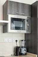 Peravi Suites at Embassy Gardens