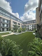 Peravi Suites at Embassy Gardens