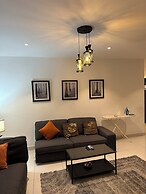 Peravi Suites at Embassy Gardens