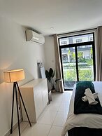 Peravi Suites at Embassy Gardens
