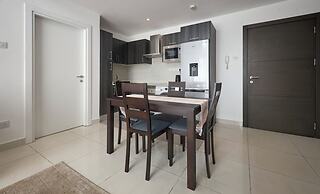 Peravi Suites at Embassy Gardens
