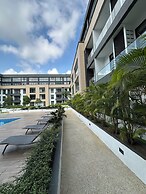 Peravi Suites at Embassy Gardens