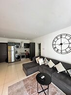 Peravi Suites at Embassy Gardens