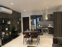 Peravi Suites at Embassy Gardens