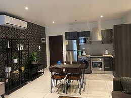 Peravi Suites at Embassy Gardens