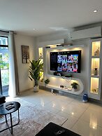Peravi Suites at Embassy Gardens