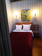 Chateau Sainte Cecile