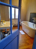 Chateau Sainte Cecile