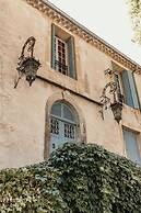 Chateau Sainte Cecile