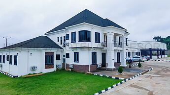 Hillview Hotel and Resort