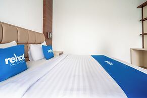 Rehat at Villa Golf Island Dago Resort I