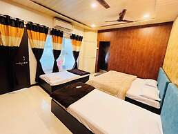 Hotel Pallav Guest House Ujjain