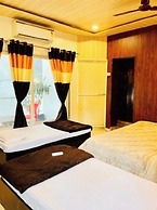 Hotel Pallav Guest House Ujjain