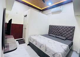 Hotel Pallav Guest House Ujjain