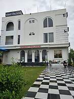 Hotel Virat palace Khatoo
