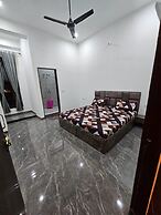 Hotel Virat palace Khatoo