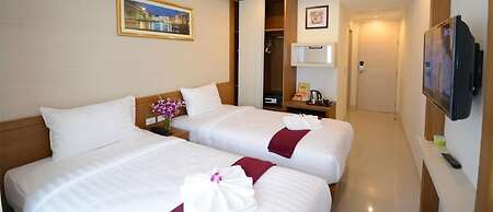 Patong Expat Hotel