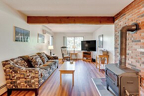 White Mtn Adventure Base! Cozy Bartlett Condo