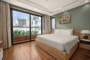 Happy House Hotel & Apartment