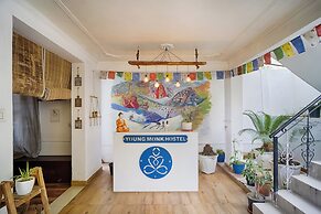 Young Monk Hostel Dharamkot