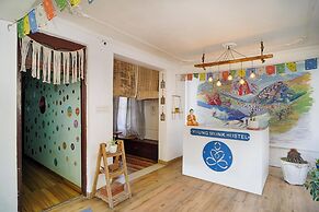 Young Monk Hostel Dharamkot