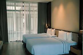 The Palm Nest Cam Ranh Pool Villa
