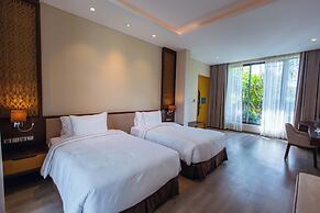 The Palm Nest Cam Ranh Pool Villa