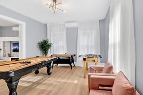 Single Family 3BR Home Game Room Parking
