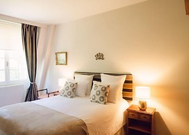 Domaine de Bize Manoir & Appartements