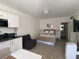 Domaine de Bize Manoir & Appartements