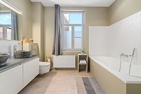 Gentpoort City Suites