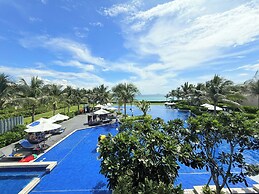 Luxury Villa Beach Front
