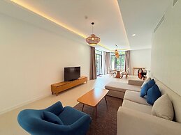 Luxury Villa Beach Front