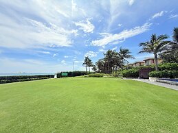 Luxury Villa Beach Front