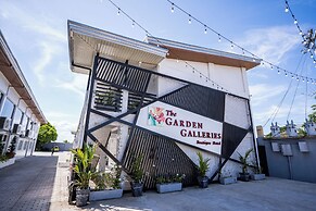 The Garden Galleries Boutique Hotel