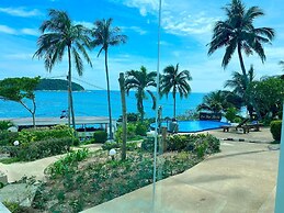 Naiharn On the Rock Resort