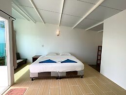 Naiharn On the Rock Resort