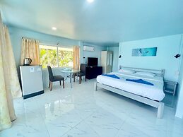 Naiharn On the Rock Resort