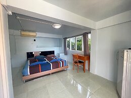 Naiharn On the Rock Resort