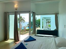 Naiharn On the Rock Resort