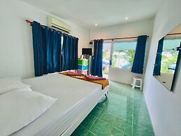 Naiharn On the Rock Resort