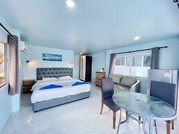 Naiharn On the Rock Resort