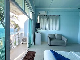 Naiharn On the Rock Resort