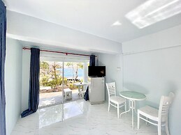 Naiharn On the Rock Resort
