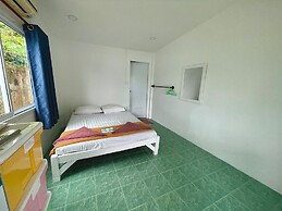 Naiharn On the Rock Resort
