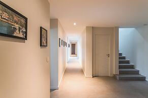 Elegant Villa Overlooking Gaou Bay